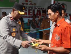 Wakapolda Bengkulu Secara Resmi Serahkan Bantuan Bedah Rumah Kepada Dua Warga Betungan Kota Bengkulu