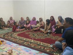 Anggota DPRD Provinsi Bengkulu Usin Sembiring Dengarkan Curhatan Ibu-Ibu Kelurahan Kandang Mas