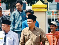 Jonaidi SP Bersama TPHP Provinsi Bengkulu Salurkan Bantuan Alsintan untuk Kelompok Petani