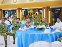 Kapolri Bersama Menko Polkam dan Pimpinan Lembaga Negara Perkuat Kebersamaan di Mabes TNI AL
