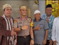 Jumat Keliling di Masjid Raya Baitul Izah, Kapolda Bengkulu Serap Aspirasi dan Dengarkan Keluhan Masyarakat